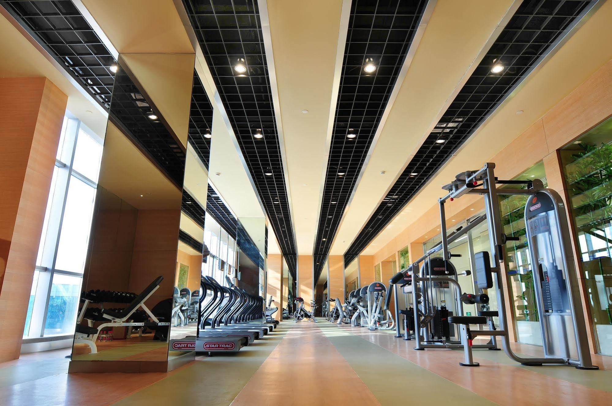 Landison Plaza International Hotel Zhenjiang  Extérieur photo